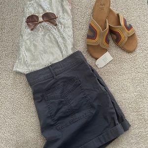 TIME TRUE  New woman shorts size 20